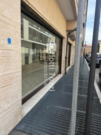FONDO COMMERCIALE di 1 vani e di 150 mq (GROSSETO) rif. 03730 - Foto 12