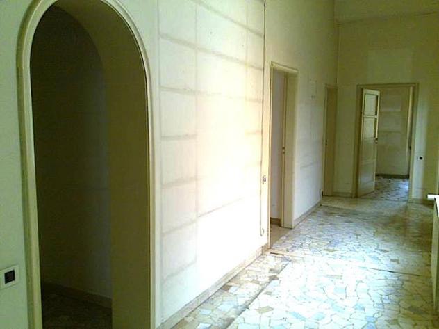 APPARTAMENTO di 8 vani e di 200 mq (FIRENZE) rif. AAJ270 - Foto 7