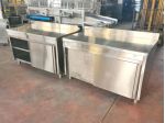 2 tavoli armadiati inox da cucina usati