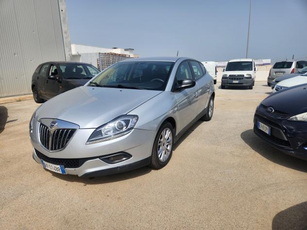 Lancia Delta 1.6 MJT DPF 105 CV Gold - Foto 2