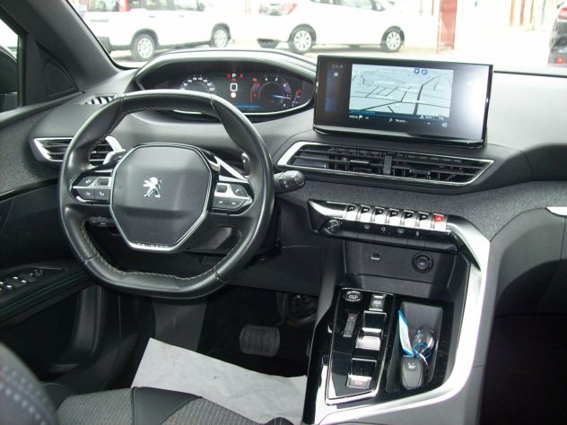 Peugeot 3008 1.5 BlueHDi 130CV S&S EAT8 Allure Pack - Foto 8