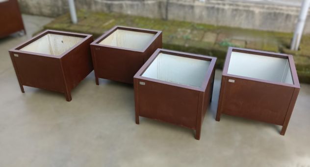 Fioriere Artigianali in Acciaio Effetto Corten 60x60x50 cm – Design Essenziale