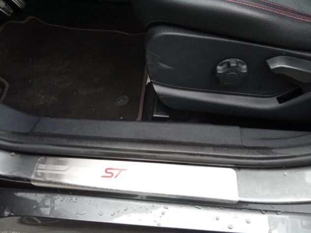 Ford EcoSport 1.5 Ecoblue 125 CV Start&Stop AWD ST-Line - Foto 3