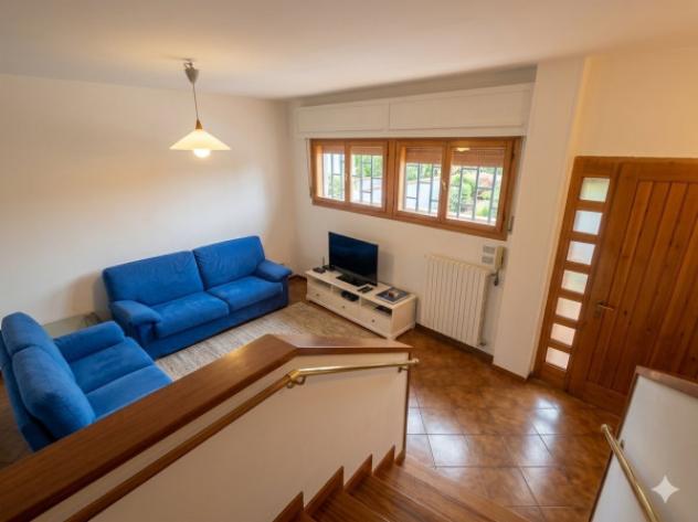 Villetta a schiera di 203 m² con 5 locali e box auto doppio in vendita a Bologna - Foto 2