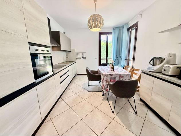 V0321 - BOMPORTO, A 300MQ DAL CENTRO, MAISONETTE CON AMPIO GIARDINO, SPAZIOSA ZONA GIORNO, 2 CAMERE, 2 BAGNI - Foto 14