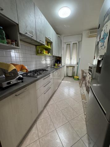 Suzzara vendesi appartamento 4 vani 80 Mq - Foto 3
