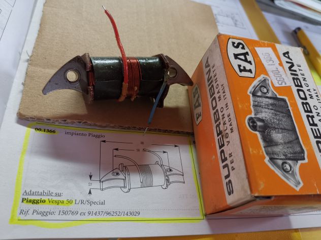 Bobina coil Piaggio Vespa 50 L S R Special SGR 001366 PG 150769