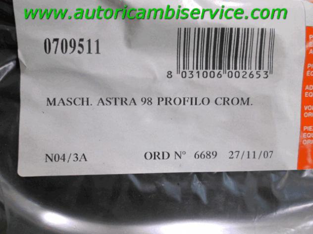 0709511 GRIGLIA MASCHERINA ANTERIORE CON PROFILO CROMATO OPEL ASTRA 1.6 SW B RICAMBIO NUOVO - Foto 4