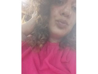Amore e incontri Caramanico Terme - Ragazza di bella presenza per orale con panna Tel:3510268183