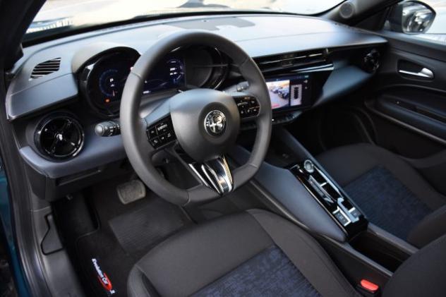 ALFA ROMEO Junior 156 CV BEV *PACK TECHNO* rif. 23956016 - Foto 6