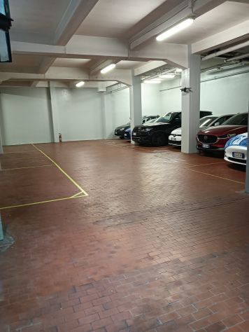 Parcheggio Garage box posto moto auto - Foto 7