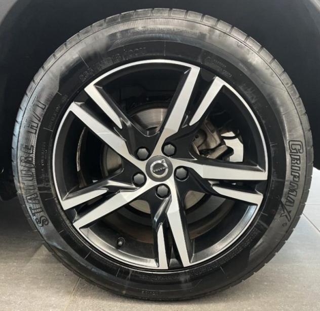 VOLVO XC40 2.0 D3 AWD 150 CV R-design Tetto rif. 24006891 - Foto 4