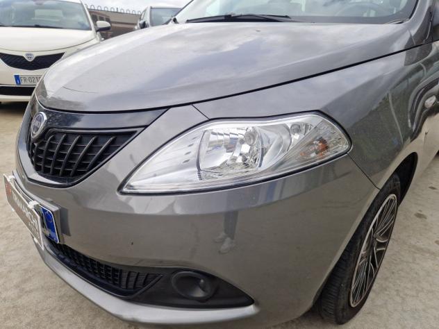 Lancia Ypsilon 1.0 FireFly 70cv S&S Hybrid SILVER - Foto 7