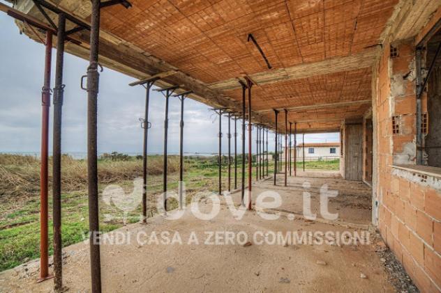 Villa di 240 m² con più di 5 locali e posto auto in vendita a Pachino - Foto 4