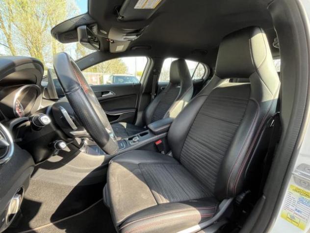 MERCEDES-BENZ GLA 200 d Sport auto rif. 22175770 - Foto 10