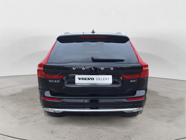 Volvo XC60 B4 197+14 CV AWD Mild Hybrid Diesel Automatico Ultimate Bright - Foto 4