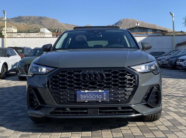 Audi Q3 SPB Business 2.0 TDI 150CV S-Tronic 35 Tetto - Foto 2