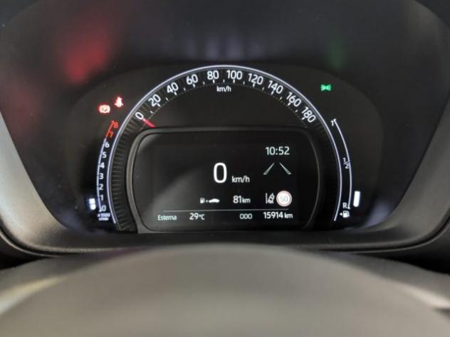 TOYOTA Aygo X 1.0 VVT-i 72 CV 5 porte Active rif. 23849056 - Foto 8