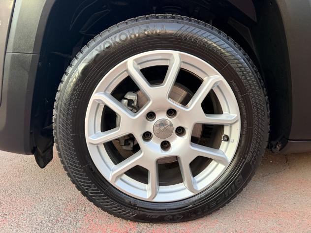 Jeep Renegade 1.6 MJT 120 CV Limited-FULLED-AUTO - Foto 6