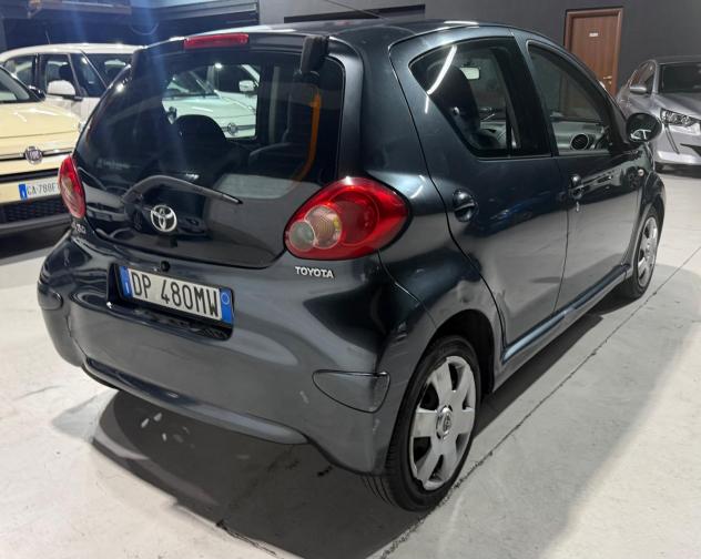 Toyota Aygo 5p 1.0 Now Benzina Neopatentati 5 Porte - Foto 6