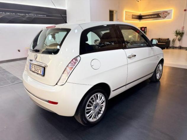LANCIA Ypsilon 1.2 69 CV Argento rif. 24203318 - Foto 5