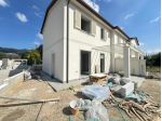 Porzione di casa in vendita a Castelnuovo Magra