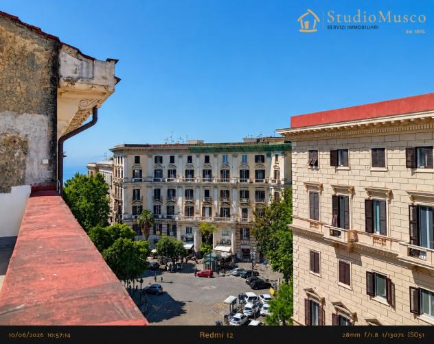 APPARTAMENTO di 10 vani e di 186 mq (NAPOLI) rif. NAVOGB - Foto 16