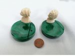 RARA COPPIA DI ANTICHI SEGNAPOSTO IN MALACHITE E MATERIALE DI PREGIO, 1930 CIRCA