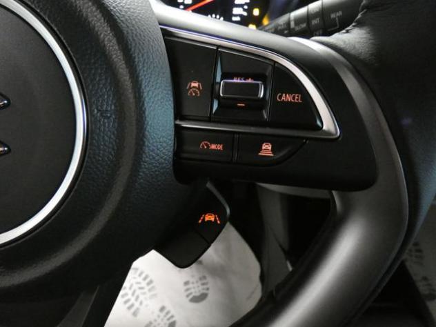 SUZUKI Swift 1.2 Hybrid 4WD AllGrip Top rif. 21572927 - Foto 9