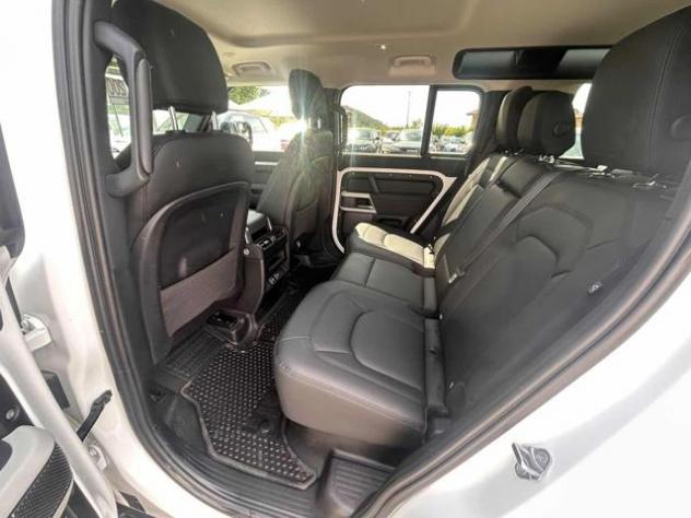 LAND ROVER Defender 110 3.0D I6 200 CV AWD Auto SE rif. 23890855 - Foto 10