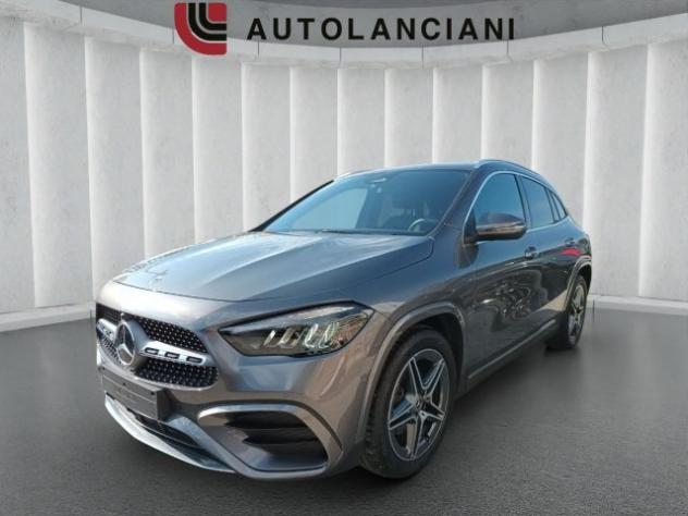 MERCEDES-BENZ GLA 200 D AMG PREMIUM 150CV AUTO PACK LUCI INT rif. 24115313
