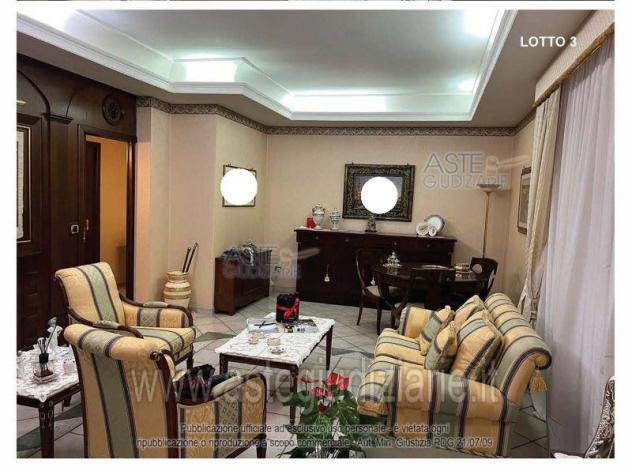IMMOBILI-IMMOBILE RESIDENZIALE-Via Capodivilla, 8, 80048 Sant'Anastasia NA, Italia - Foto 2