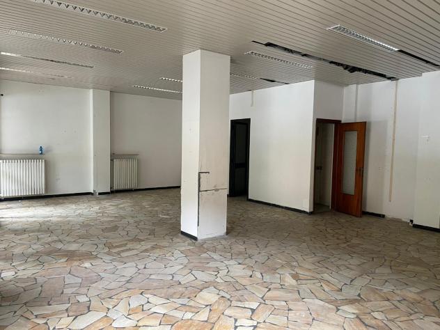 Locale comm.le/Fondo in affitto a Aulla 100 mq Rif: 1137300