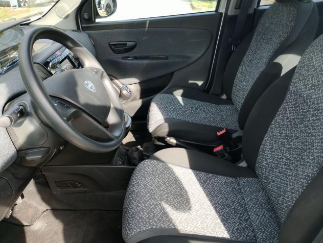 Lancia Ypsilon Ypsilon 1.2 Elefantino Blu ecochic Gpl 69cv my19 - Foto 3