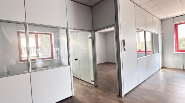 Immobile di 446 m² con più di 5 locali in affitto a Milano - Foto 17