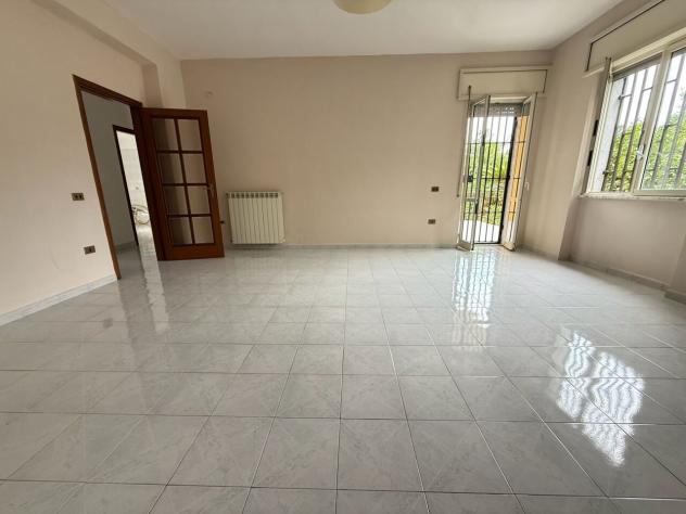 Pentalocale in affitto a Caserta - Foto 3