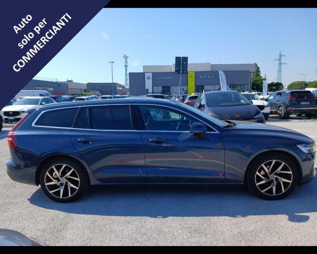 Volvo V60 (2018---) D3 Geartronic Business Plus - Foto 3
