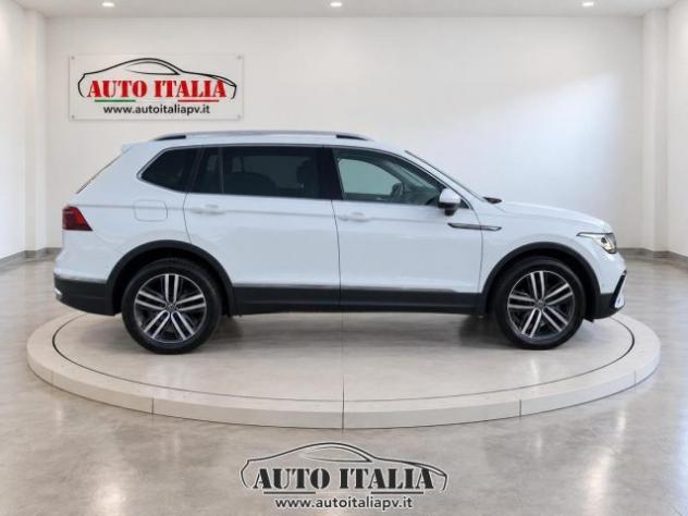VOLKSWAGEN Tiguan Allspace 2.0 TDI SCR DSG Life rif. 24186628 - Foto 6