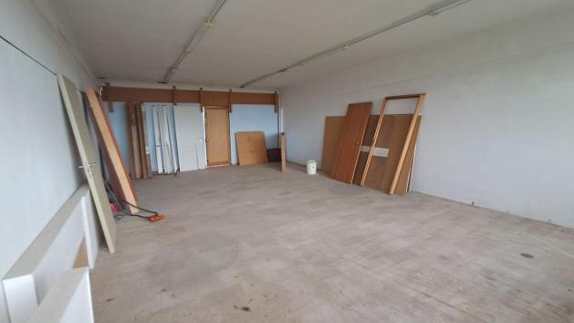 Locale comm.le/Fondo in affitto a Cascina 200 mq Rif: 1326864 - Foto 8