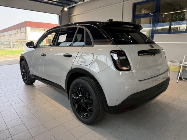 FIAT 600 1.2 Hybrid 110cv Sport Ed Mil Cort 26 - Foto 8