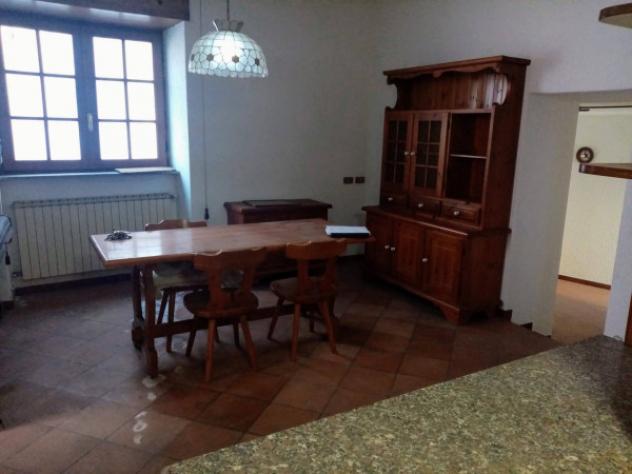 Casa indipendente di 85 m² con 3 locali in vendita a Golasecca