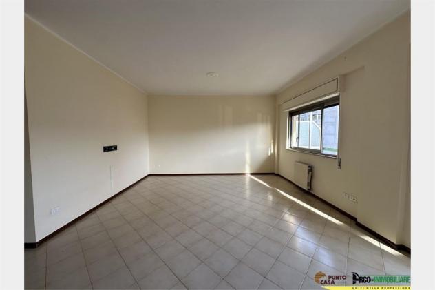 Elegante appartamento 6 vani al settimo piano con box esclusivo e tripla esposizione in Via D'Amelio - Foto 18
