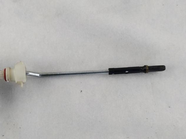 1J6810773C MOTORINO APERTURA CHIUSURA SPORTELLO CARBURANTE VOLKSWAGEN GOLF 4 1.9 D 74KW 5M 5P (2003) RICAMBIO USATO - Foto 2