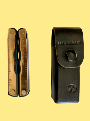 Leatherman Kick