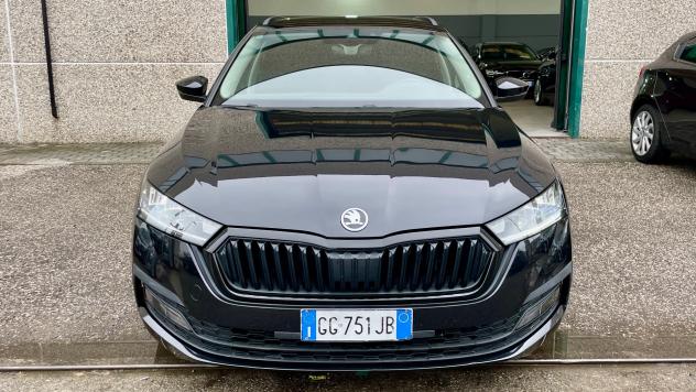 SKODA OCTAVIA SW 2.0 TDI EXECUTIVE 116CV - FULL LED, VIRTUAL COCKPIT, NEOPATENTATI - Foto 2