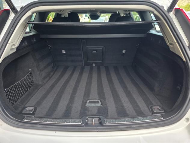 Volvo V60 B4 (d) Geartronic Momentum Business Pro - Foto 5