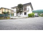 Appartamento di 144 m² con 4 locali in vendita a Casnigo