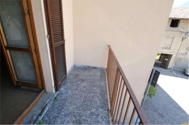 Palazzo / Stabile di 450 m² con più di 5 locali in vendita a Galbiate - Foto 13
