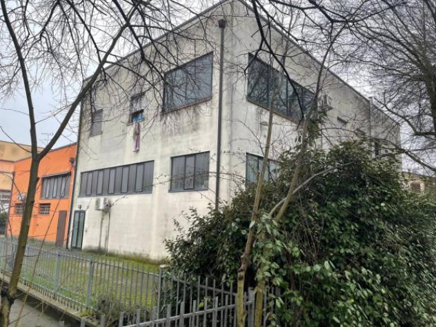 Immobile in asta di 123 m² con più di 5 locali in vendita a Reggio Emilia - Foto 4