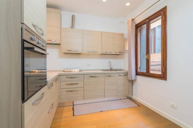 Appartamento di 110 m² con 4 locali in vendita a Venezia - Foto 4